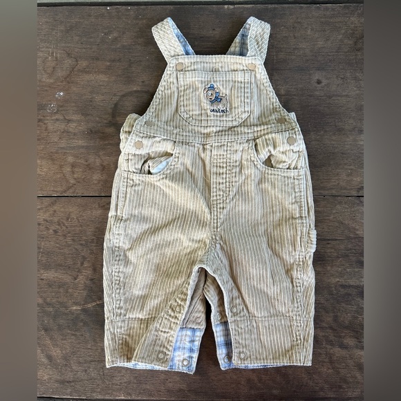 Oshkosh baby corduroy overalls Size 0-3Months With Embroidered Puppy Dog - Picture 11 of 12